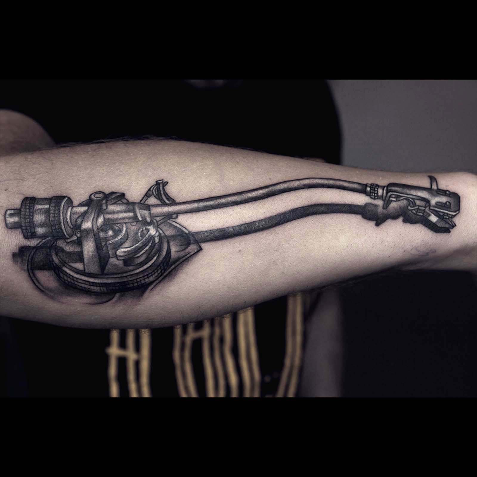 tattoo_0005_DNS